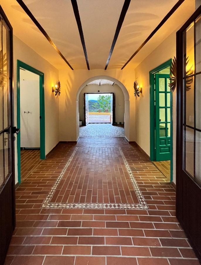 Isla Virgen Villa Villaviciosa de Cordoba Bagian luar foto